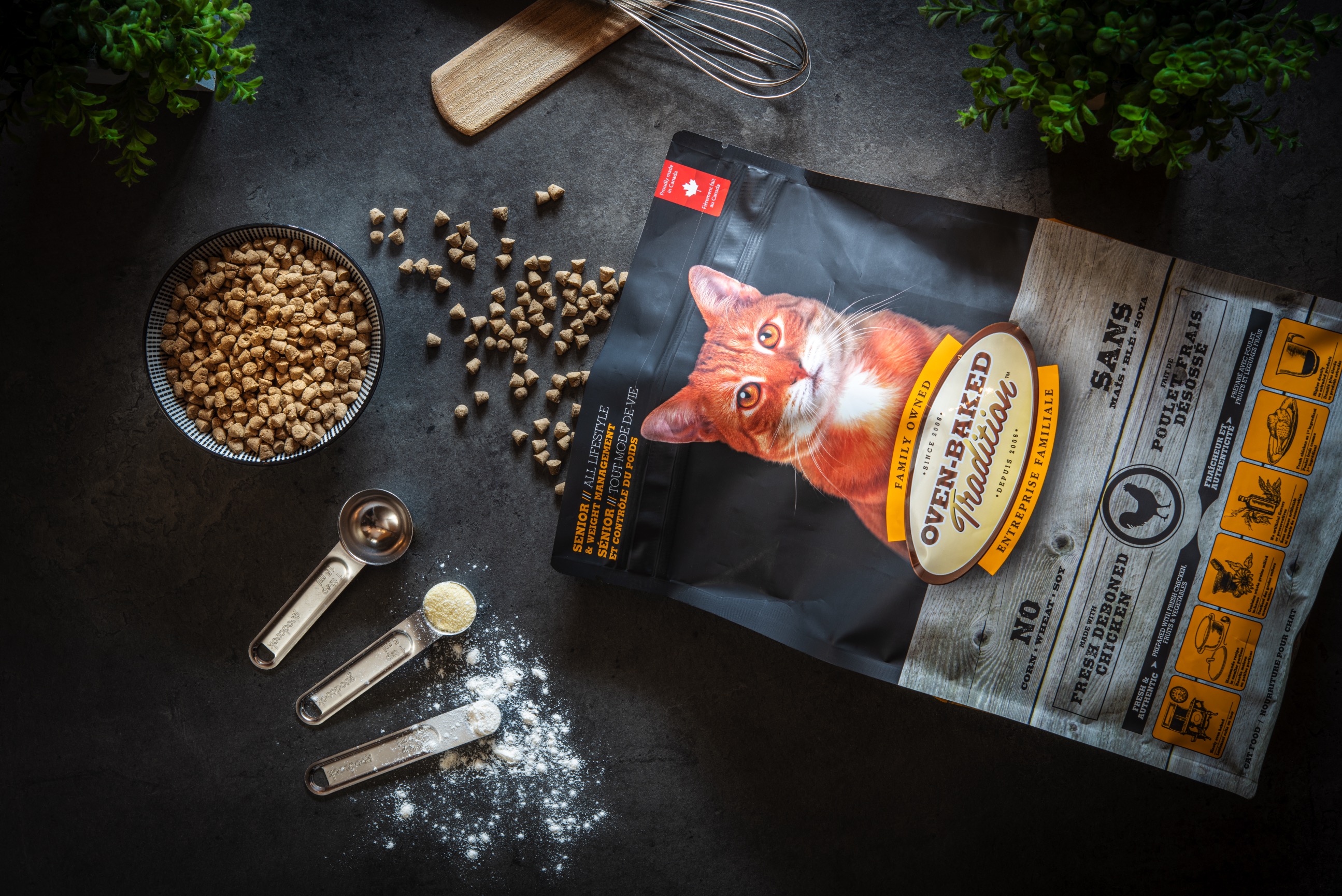 Oven-Baked Tradition producto con perro